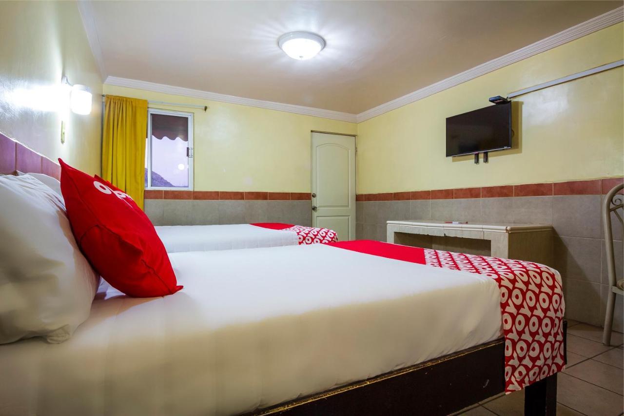Oyo Hotel San Gilberto Эрмосильо Экстерьер фото