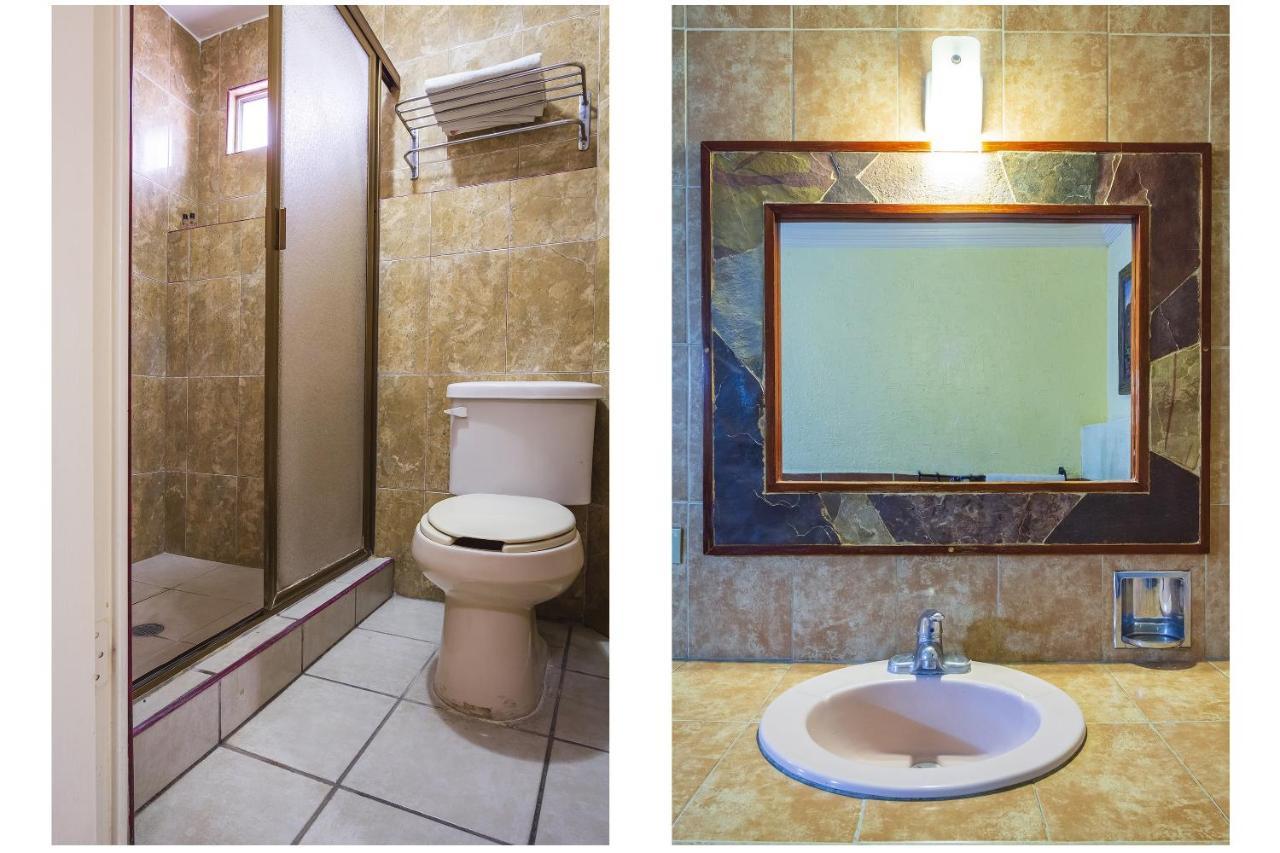 Oyo Hotel San Gilberto Эрмосильо Экстерьер фото