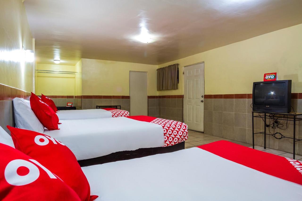 Oyo Hotel San Gilberto Эрмосильо Экстерьер фото